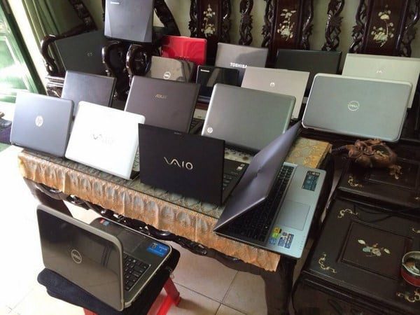 Mua laptop tại hiệu cầm đồ tiết kiệm được rất nhiều chi phí