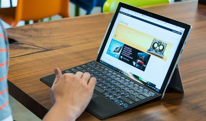 Có nên mua laptop cầm đồ
